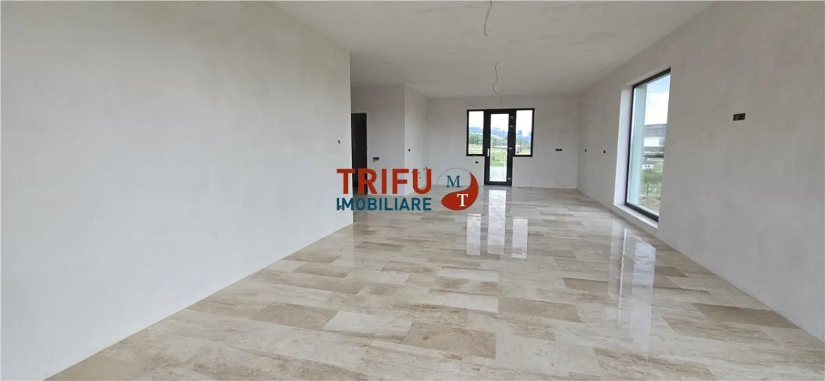 Casa de vanzare 4 camere, garaj pe un nivel  Alba Micesti - foto 6