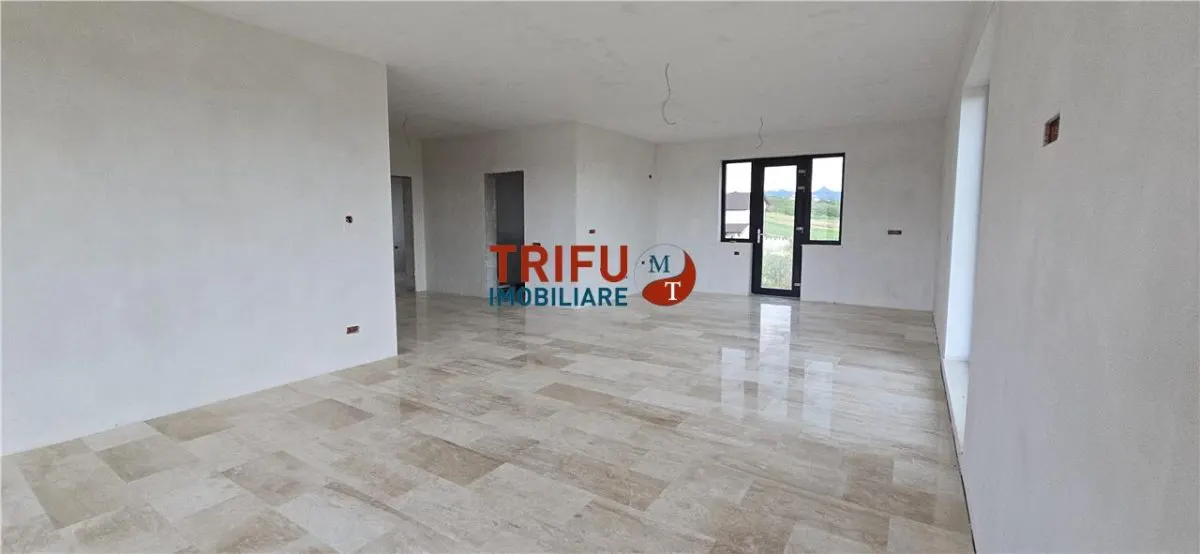 Casa de vanzare 4 camere, garaj pe un nivel  Alba Micesti - foto 7