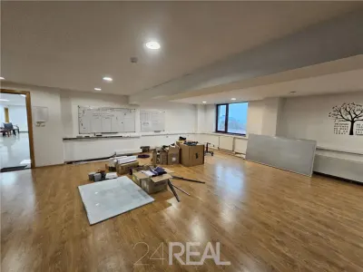 Spatii de birouri diverse dimensiuni - zona ultracentrala - foto 8