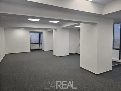 Inchiriere spatii de birouri zona Armeneasca - foto 7