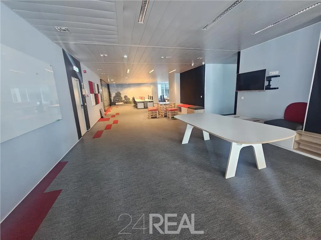Hermes Business Campus - Spatii Birouri clasa A - foto 11
