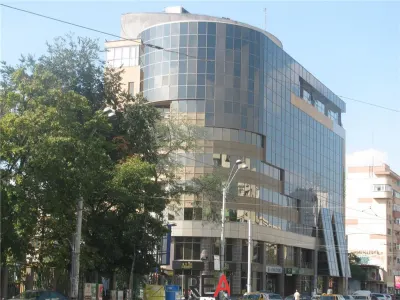 Inchiriere birouri - Uzinexport Business Center - 150 mp si 600 mp - Bucuresti