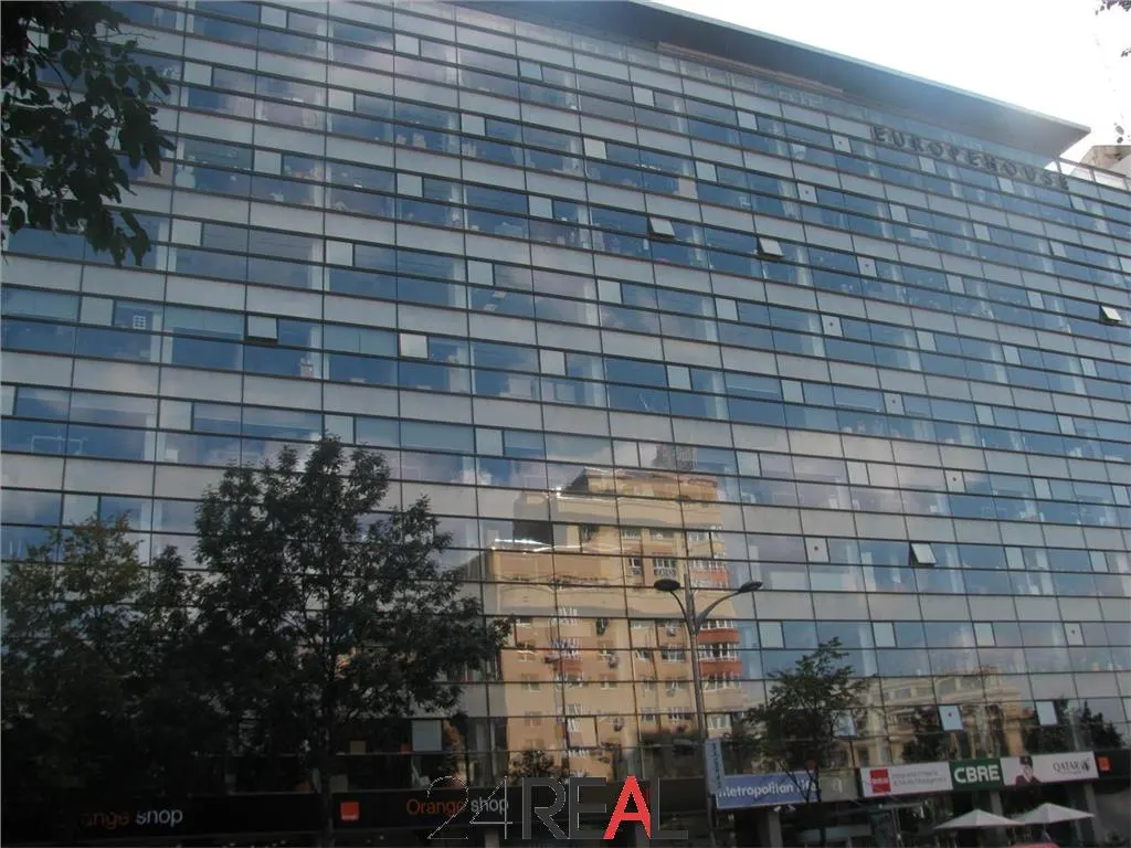 Europe House - singura suprafata disponibila - foto 4