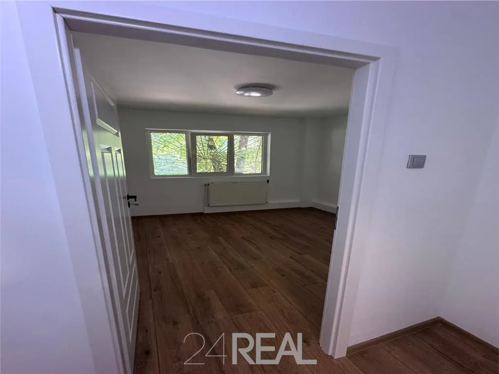 Apartament parter zona Tineretului - pretabil birou - foto 4
