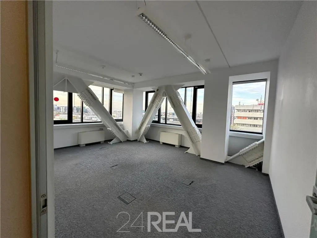 Spatii de birouri in Pipera Business Tower de la 147 mp - foto 18