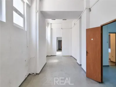Spatiu comercial stradal Calea Crangasi - foto 4