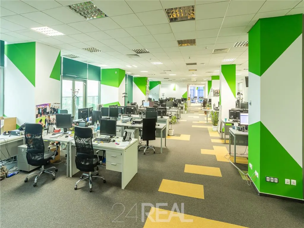 Cladire de birouri de vanzare - Clasa A - Construdava Business Center - foto 4