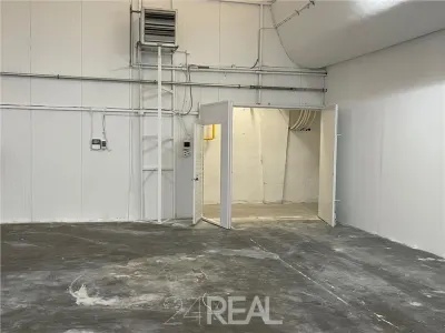 Inchiriere spatii productie sau depozitare de la 590 mp - foto 5