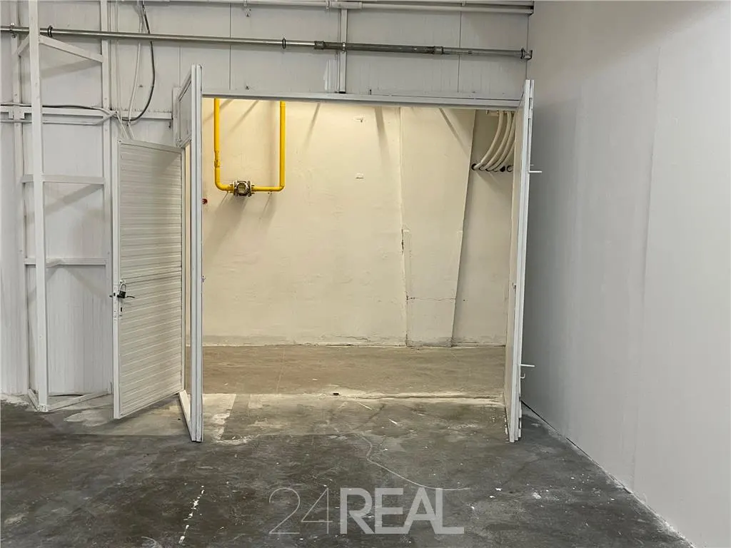 Inchiriere spatii productie sau depozitare de la 590 mp - foto 6