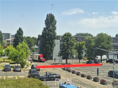 Spatii pentru productie/depozitare/showroom langa metrou - foto 2
