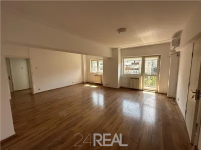 Inchiriere spatii birouri in zona Tineretului de la 51mp - foto 12