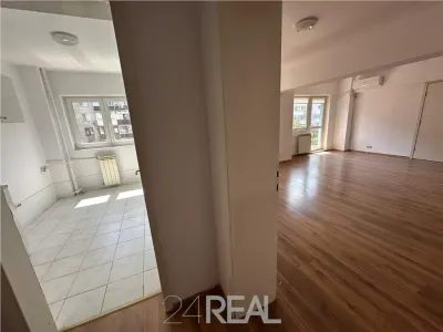 Inchiriere spatii birouri in zona Tineretului de la 51mp - foto 13