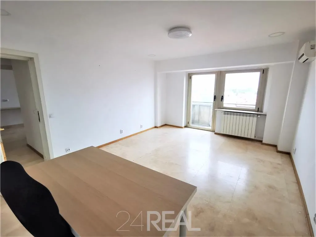 Inchiriere spatiu de birouri intersectia  Alba Iulia - foto 13