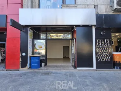 Inchiriere spatiu comercial stradal langa metrou Unirii - Bucuresti