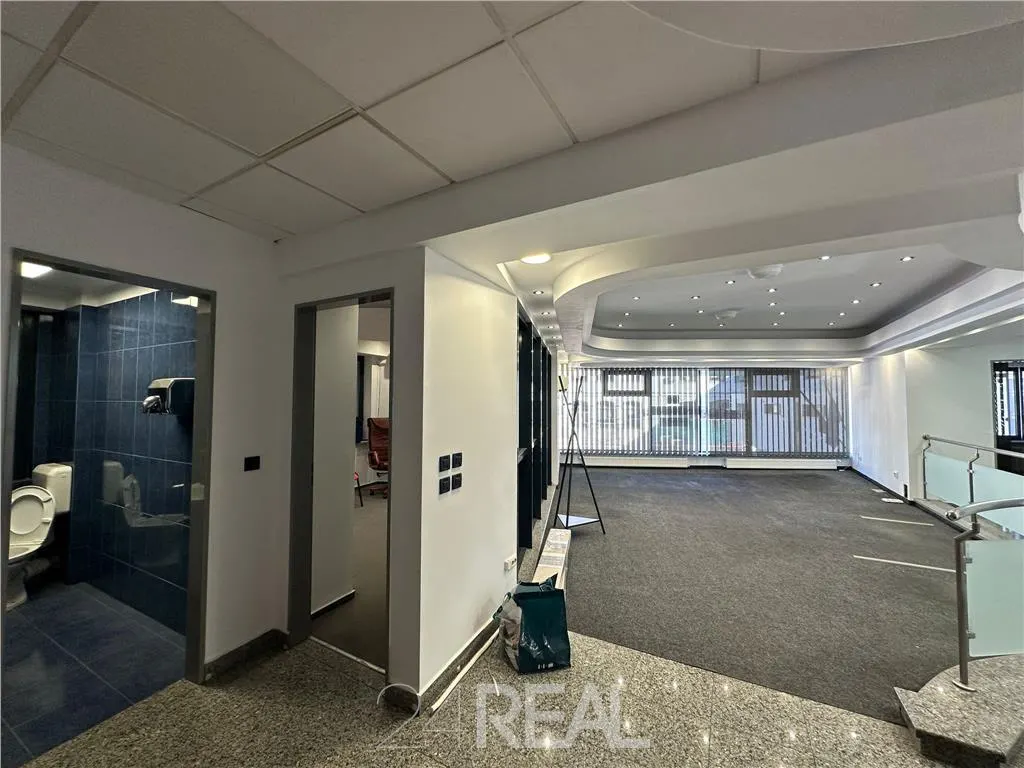 Inchiriere spatii de birouri in zona Dacia - foto 5