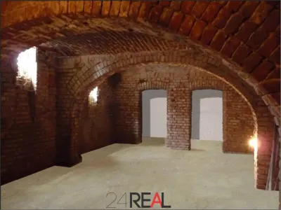 Vila interbelica - in curs de renovare - foto 4