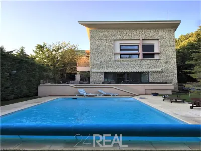 Vila cu piscina in zona  - Iancu Nicolae - Lidl ( teren 1500 Mp) - foto 2