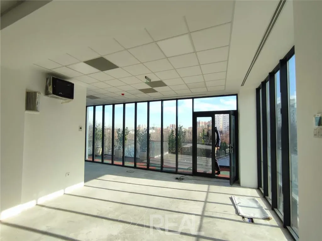 De vanzare cladire birouri clasa A -  Corvaris Center - foto 6