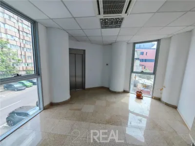 Inchiriere cladire de birouri in zona Vitan Mall - foto 8