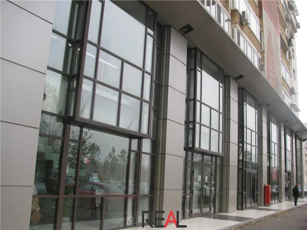 Spatiu pretabil showroom/birouri - mezanin- Bulevardul Unirii - foto 2