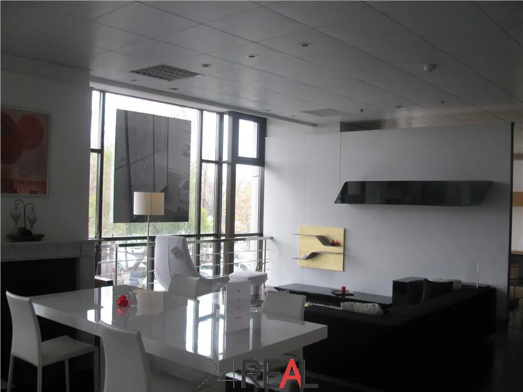 Spatiu pretabil showroom/birouri - mezanin- Bulevardul Unirii - foto 5