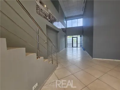 Spatiu comercial langa metrou Grozavesti - foto 2