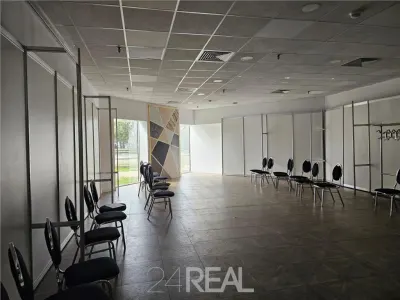 Inchiriere Spatii Comerciale de la 30 mp - foto 2