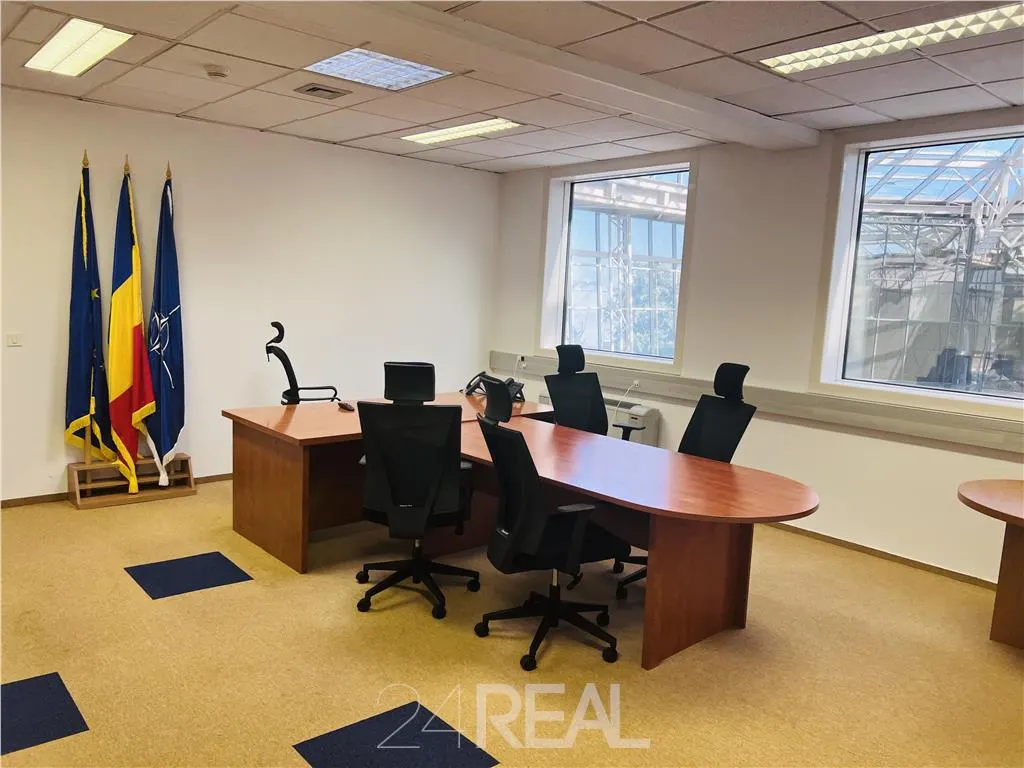 Inchiriere Spatii Comerciale de la 30 mp - foto 17