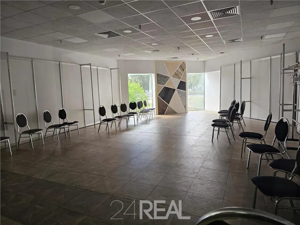 Inchiriere Spatii Comerciale de la 30 mp - foto 23