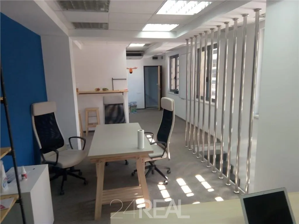 Cladire de birouri in zona ultracentrala - de vanzare - foto 7