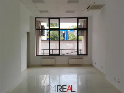 Inchiriere Spatiu Comercial/Showroom parter si mezanin - foto 5