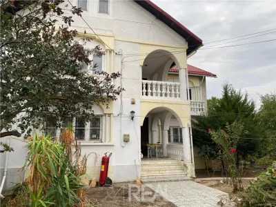 Vila de vanzare in zona Bucurestii Noi - langa Parc Bazilescu - Bucuresti