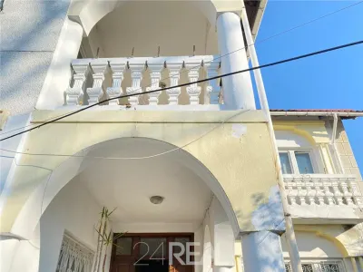 Vila de vanzare in zona Bucurestii Noi - langa Parc Bazilescu - foto 2