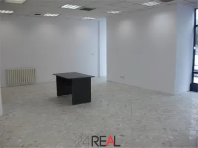 Inchiriere spatiu comercial 600 mp - ideal clinica/showroom - foto 9