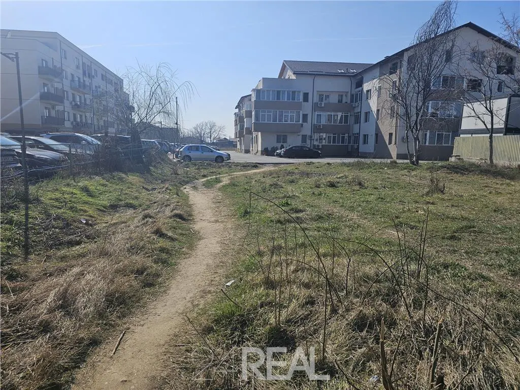 Teren de vanzare stradal - Theodor Pallady - 3348 mp - foto 4