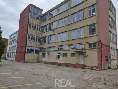 Inchiriere spatii birouri/depozitare/productie Baicului - foto 9