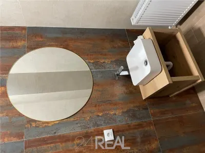 Spatii comercial stradal destinat birouri/showroom - foto 6