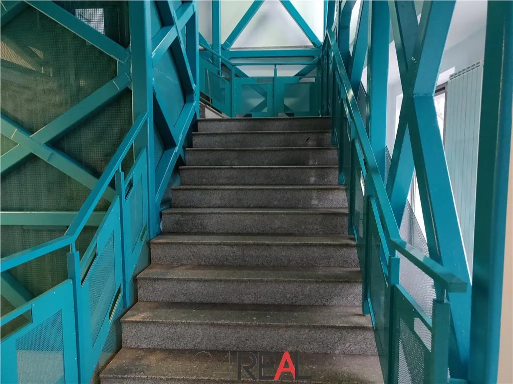 Inchiriere spatii de birouri de la 100 mp - foto 3