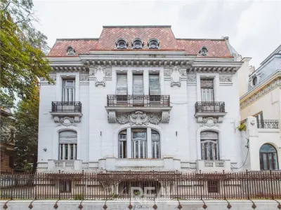 Inchiriere vila interbelica in zona stradala, ultracentrala - Bucuresti