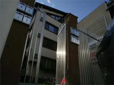 Cladire de birouri inchiriata, de vanzare, metrou Aurel Vlaicu - foto 2