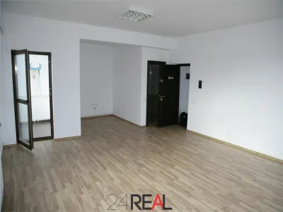 Cladire de birouri inchiriata, de vanzare, metrou Aurel Vlaicu - foto 16