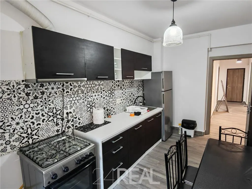 Apartament 3 camere - Drumul Taberei - Valea Doftanei - foto 9