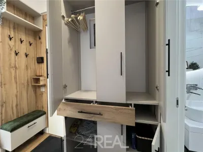 Inchiriere apartament zona Unirii - terasa si garaj - foto 6