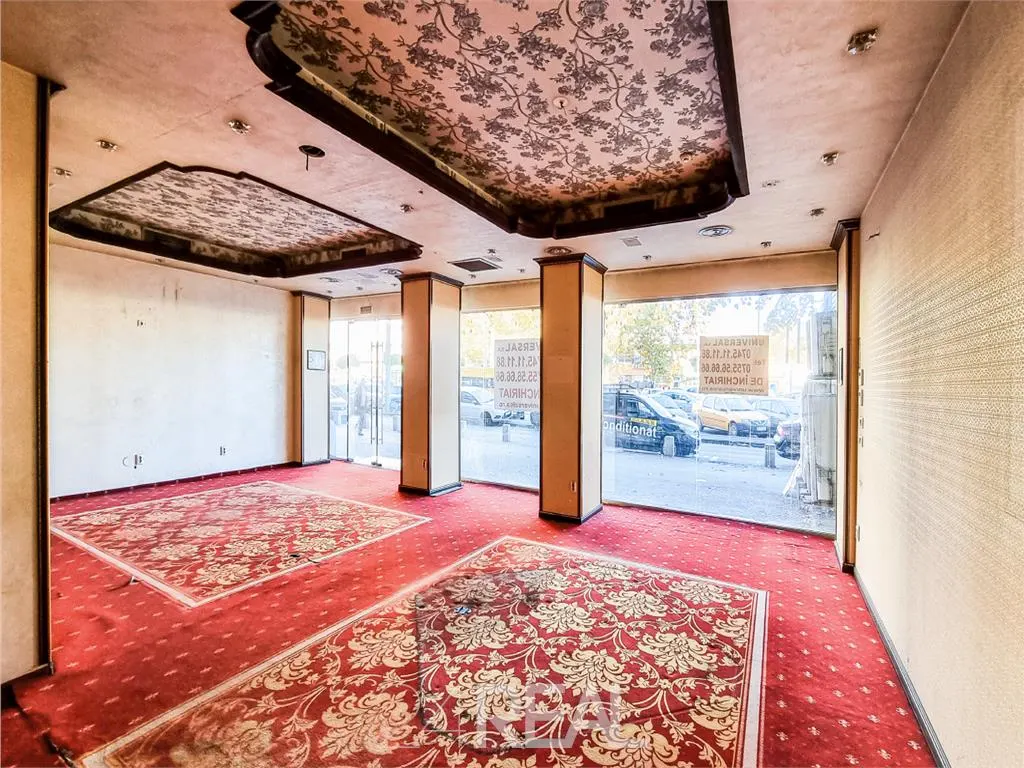 Spatiu comercial stradal pe Iuliu Maniu -  130 mp - foto 2
