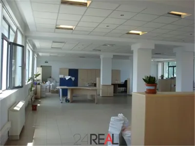 Spatii birouri, suprafata 350 mp - zona Progresul - foto 6