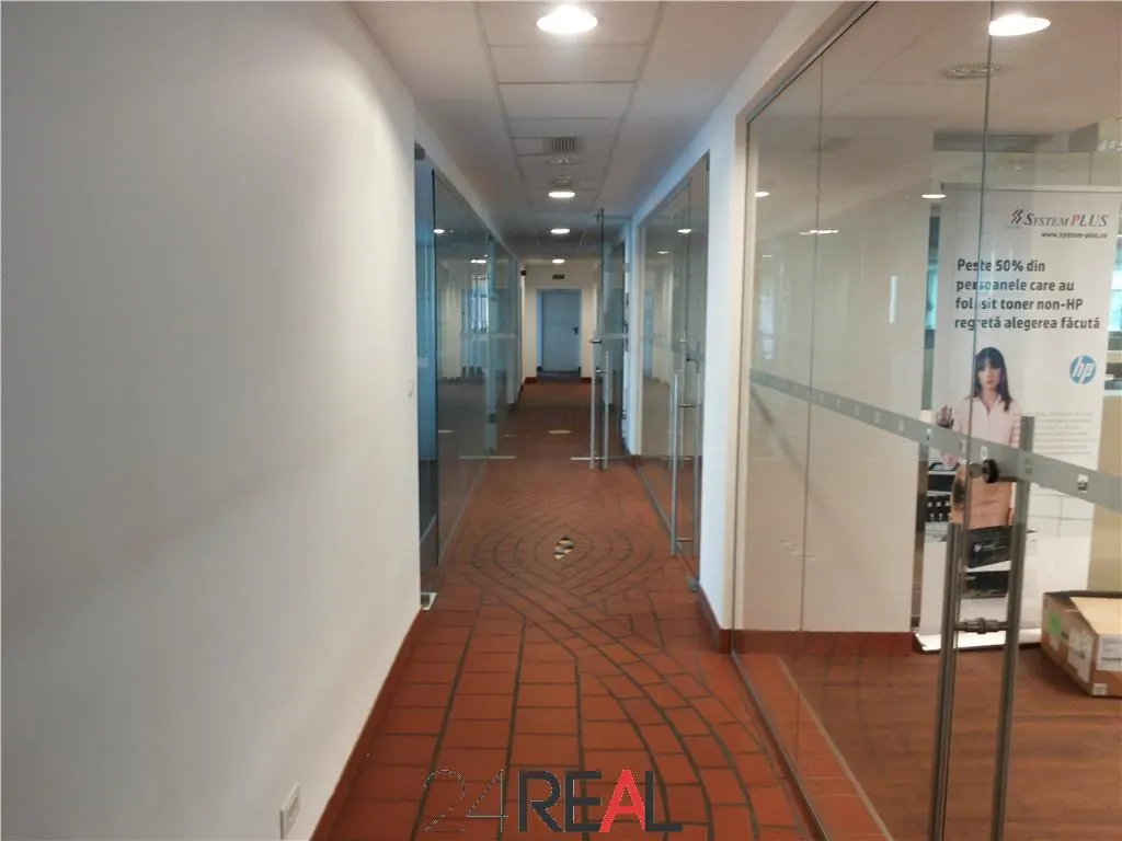 Spatii de birouri de vanzare in cladire unica - foto 12