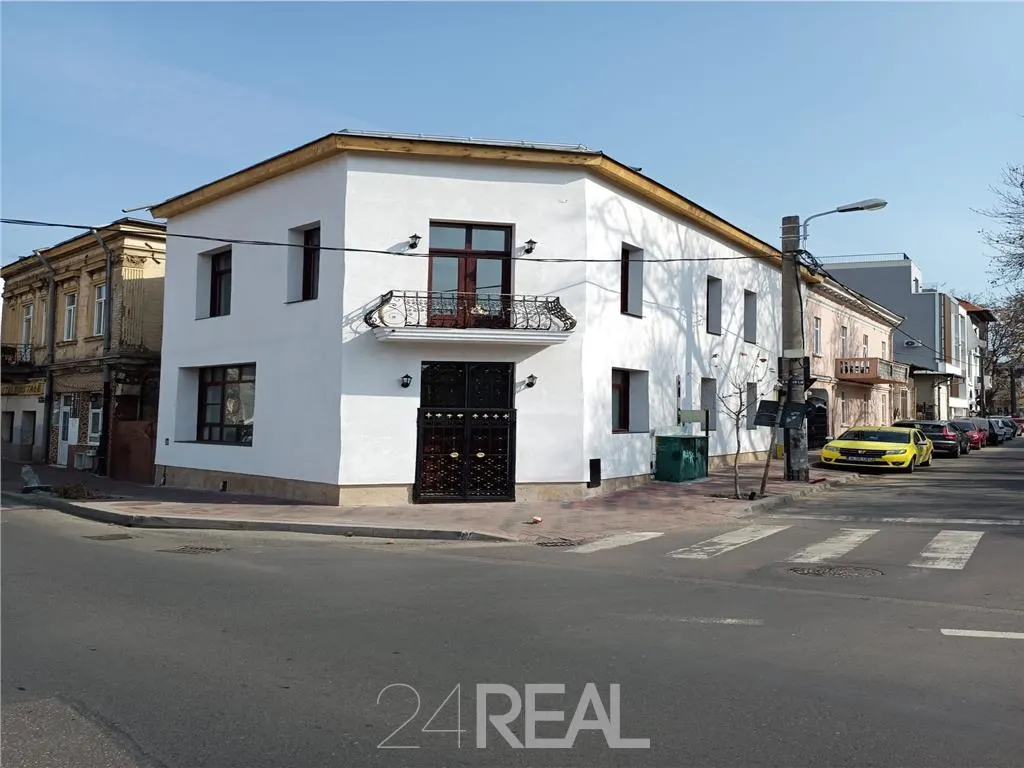 Spatii de birouri sau Comercial -  zona Unirii - 300 mp - foto 7