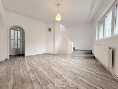Vila moderna de inchiriat - 250 mp + 100 mp curte-Podul Grant - foto 3
