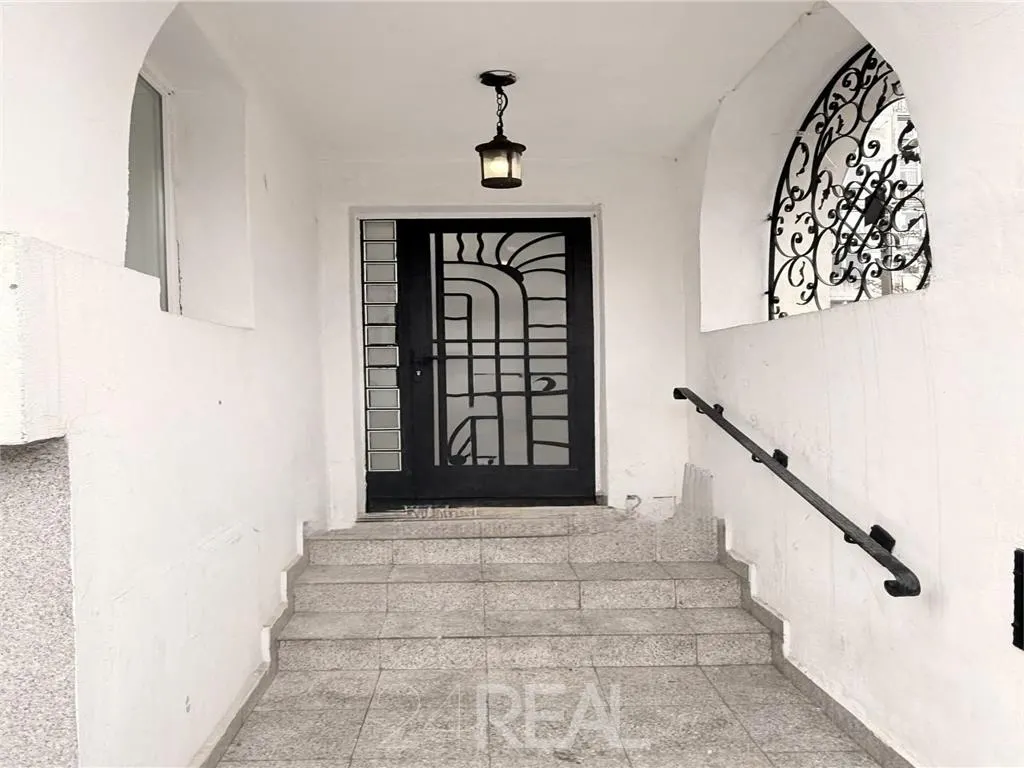 Vila moderna de inchiriat - 250 mp + 100 mp curte-Podul Grant - foto 10
