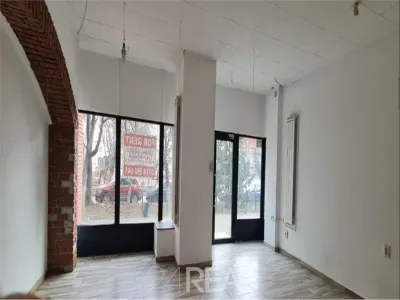 Vanzare spatiu comercial 68 mp - foto 3